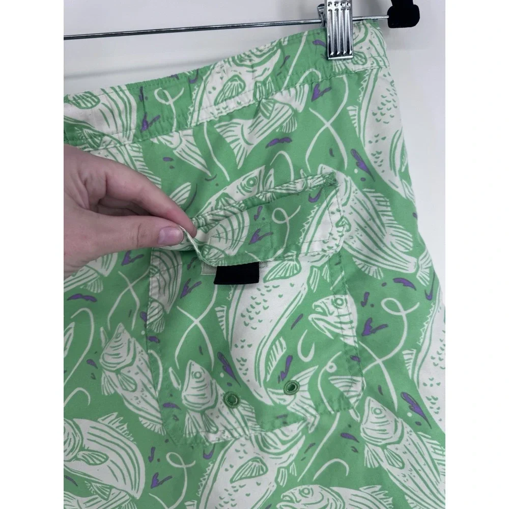 Vineyard Vines Swimming Trunks Mens L Green Pattern Fish Shorts preppy